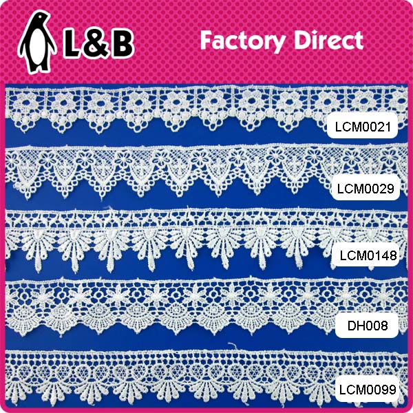 White Floret Cotton With Wavy Edges Lace Trim